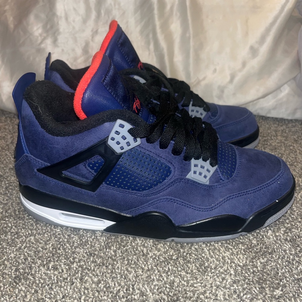 Air Jordan 4 Retro Winterized Loyal Blue (size 9.5)